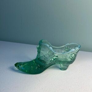 Fenton Cabbage Rose Green Glass Slipper